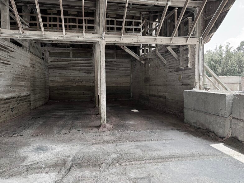 More Photos Of 28536 US Highway 264 E, Belhaven Industrial For Sale