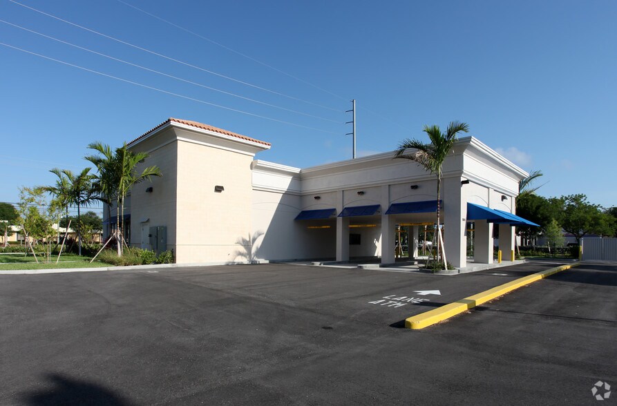 More Photos Of 9846 S Military Trl, Boynton Beach Storefront For Lease