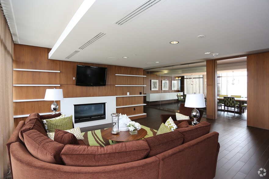 More Photos Of 8710 Cameron St, Silver Spring Apartments For Lease