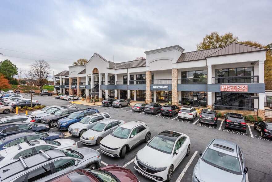 More Photos Of 4920 Roswell Rd NE, Atlanta Storefront For Sale