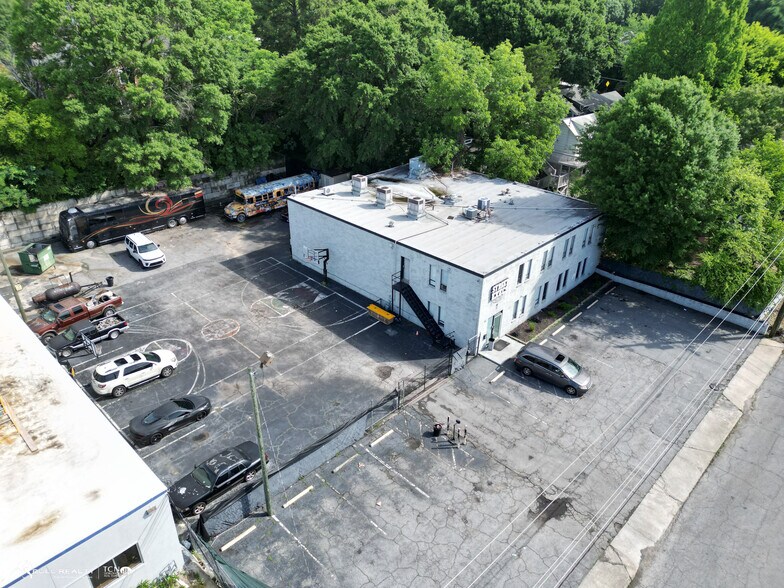 More Photos Of 1740 Defoor Pl NW, Atlanta Office For Sale