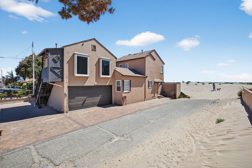 Primary Photo Of 3025 Ocean Dr, Oxnard Apartments For Sale