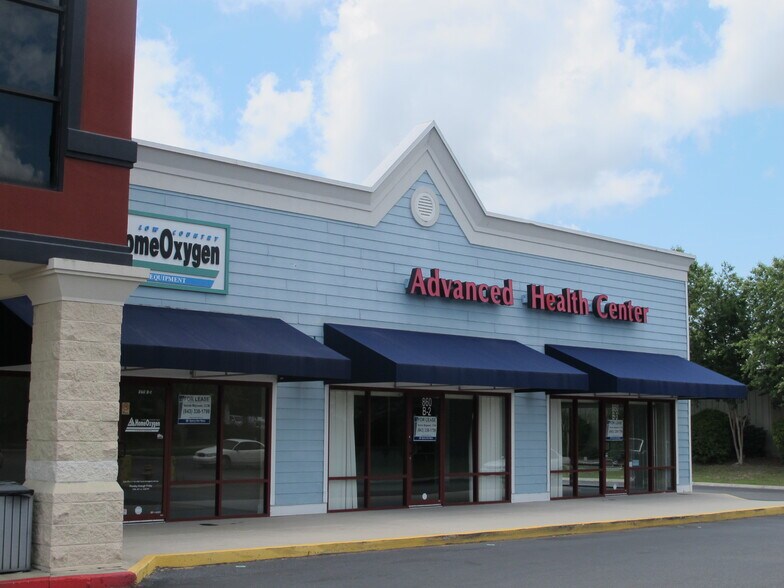 More Photos Of 860 Parris Island Gtwy, Beaufort General Retail For Lease