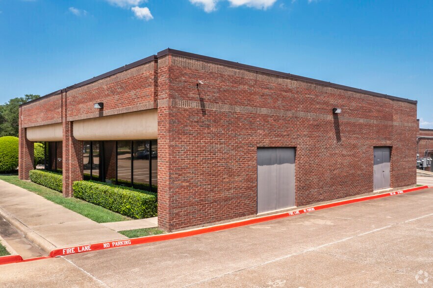 More Photos Of 1778 N Plano Rd, Richardson Unknown For Lease