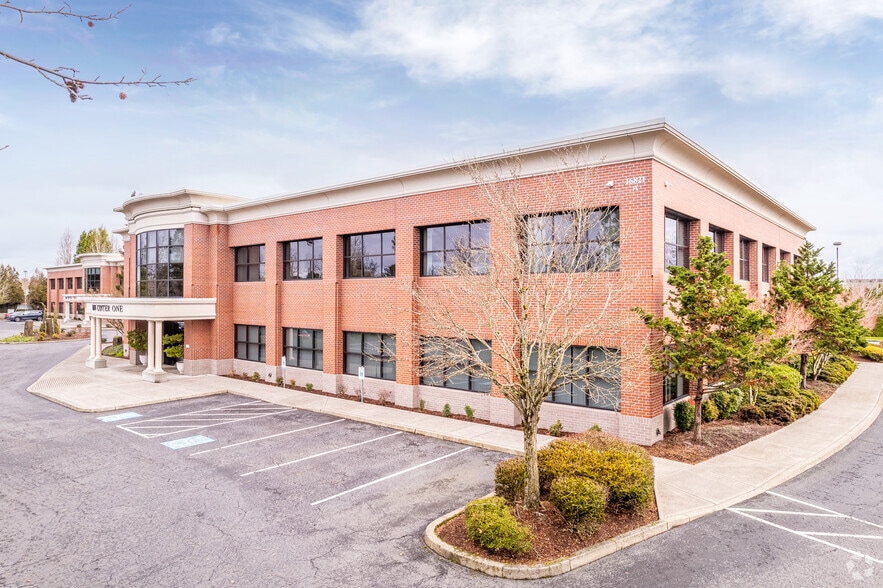 More Photos Of 16821 SE McGillivray Blvd, Vancouver Office For Lease