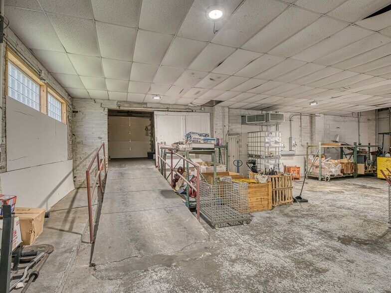 More Photos Of 111 Jones Ave, Monroe Warehouse For Lease