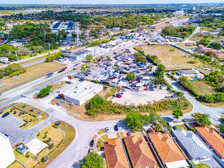 More Photos Of 22825 S Dixie Hwy, Miami Freestanding For Lease