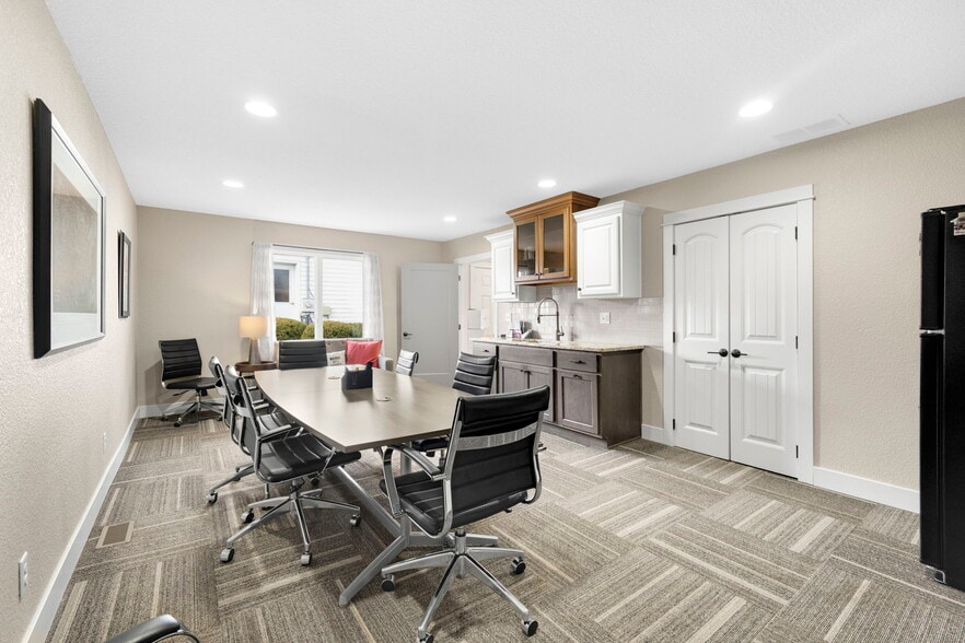 More Photos Of 207 W North St, Columbia City Office Residential For Sale