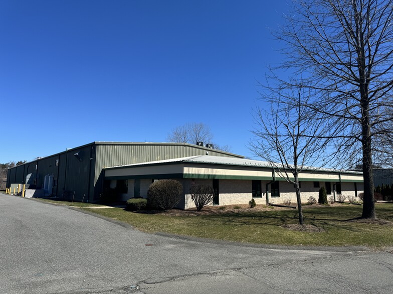 Primary Photo Of 155 Industrial Dr, Northampton Warehouse For Lease