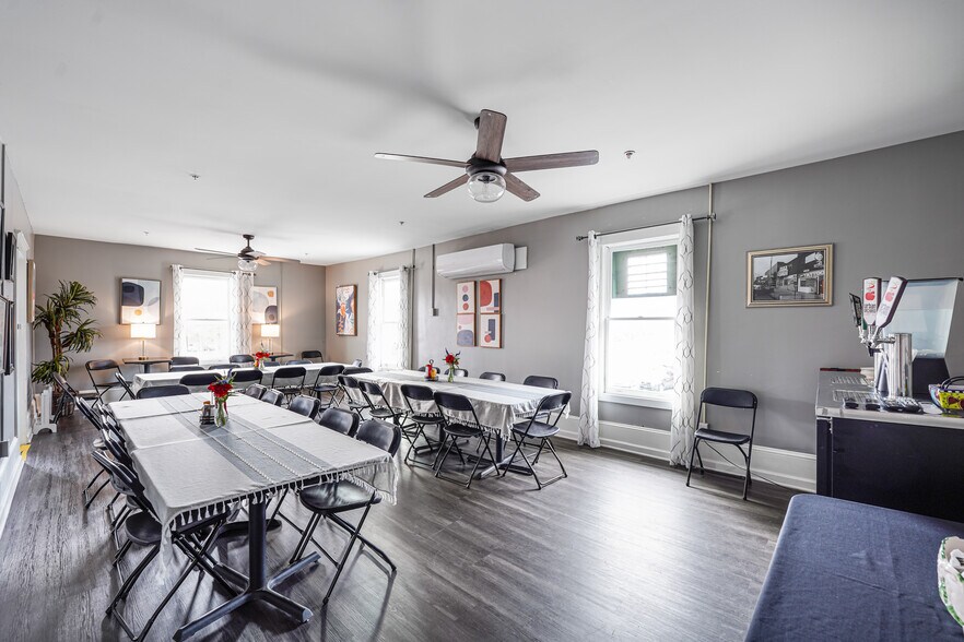 More Photos Of 1240 Fort Bragg Rd, Fayetteville Restaurant For Sale