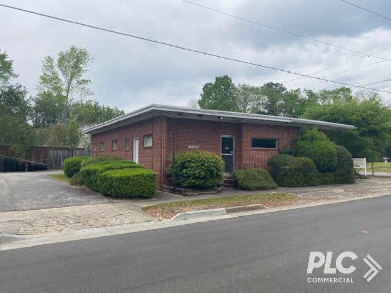 Primary Photo Of 101 W Market St, Timmonsville Medical For Sale