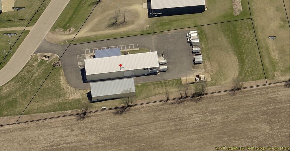 More Photos Of 855 Industrial Dr, Mondovi Distribution For Lease
