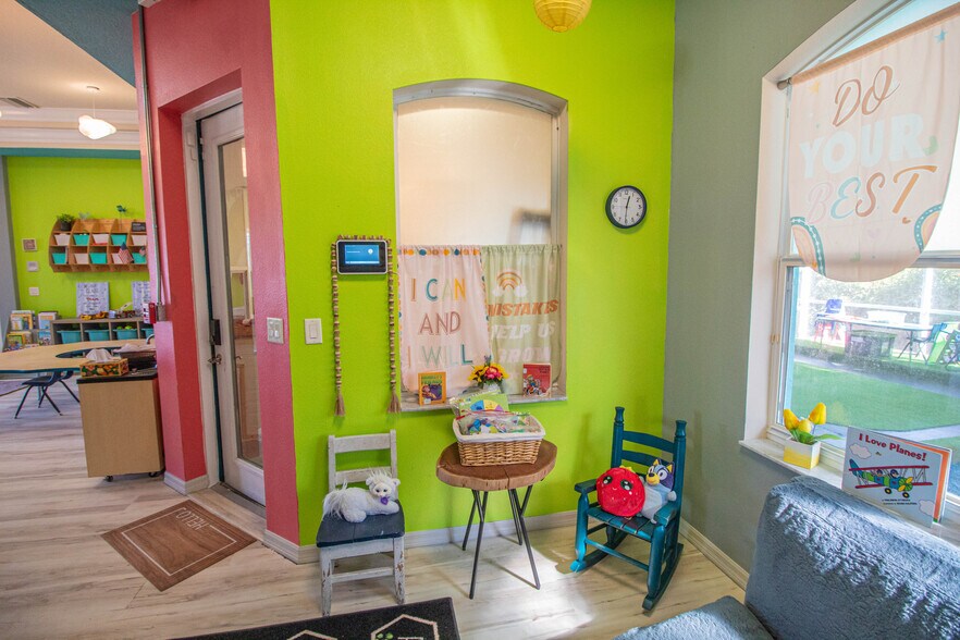 More Photos Of 17162 Toledo Blade Blvd, Port Charlotte Medical For Sale