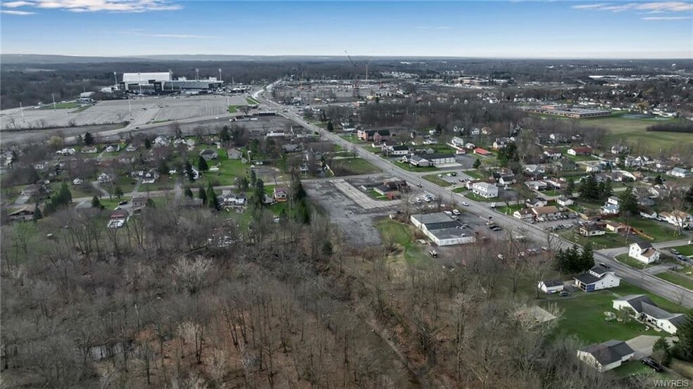 More Photos Of 3719 Abbott Rd, Orchard Park Restaurant For Sale
