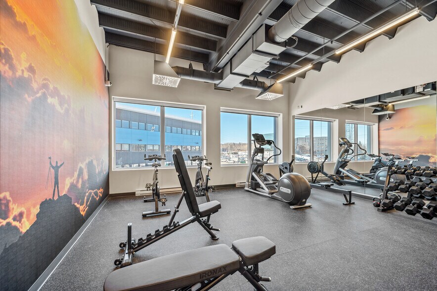 More Photos Of 1280 Rue Du Blizzard, Québec Office Residential For Lease