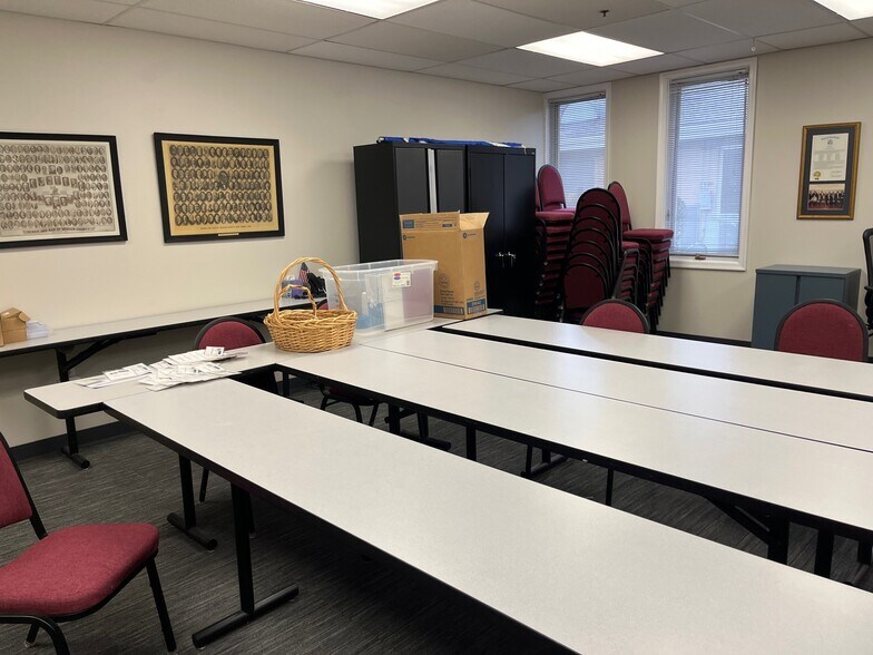 More Photos Of 1245 Whitehorse Mercerville Rd, Hamilton Medical For Sale