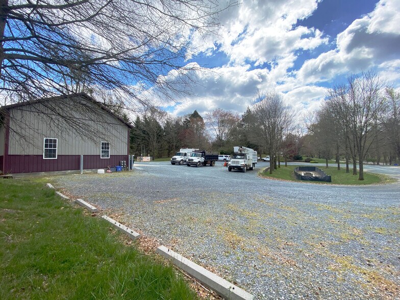More Photos Of 18001 Bowie Mill Road, Rockville Land For Lease