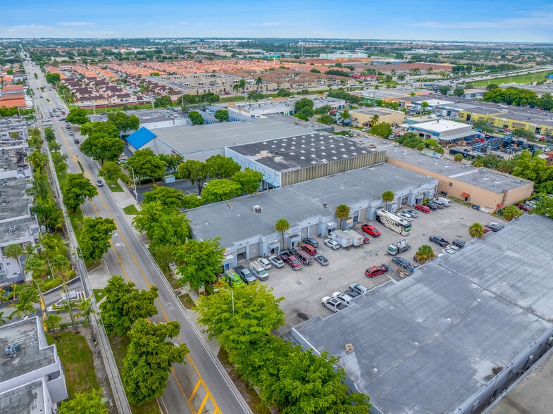 More Photos Of 2693 W 76th St, Hialeah Warehouse For Sale