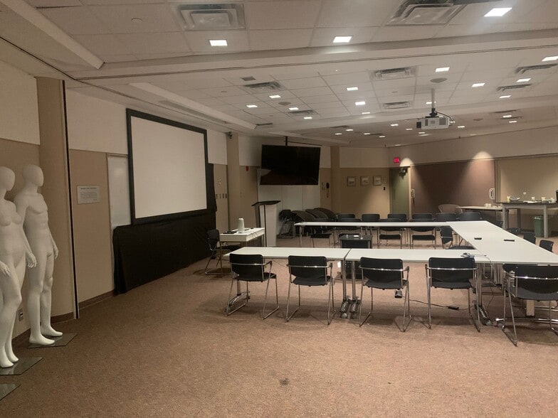 More Photos Of 2660 Speakman Dr, Mississauga Coworking Space
