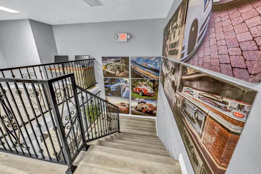 More Photos Of 9275 S Jones Blvd, Las Vegas Industrial For Sale