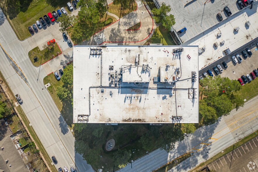 More Photos Of 14405 Walters Rd, Houston Office For Lease