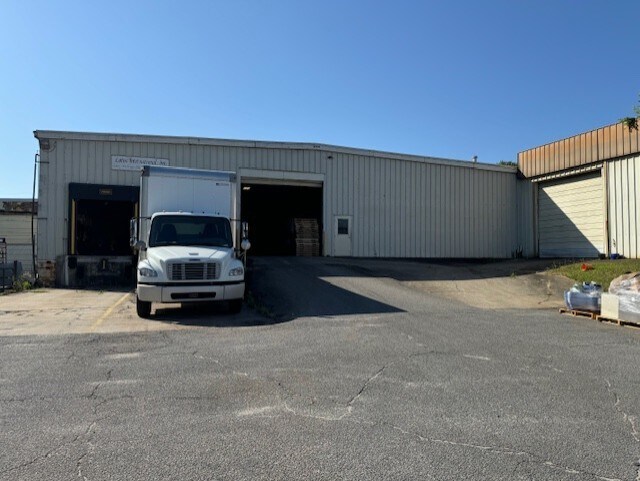 More Photos Of 500 Dairy Pak Rd, Athens Warehouse For Sale