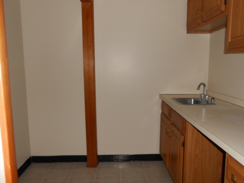 More Photos Of 55 S Progress Ave, Harrisburg Office For Sale