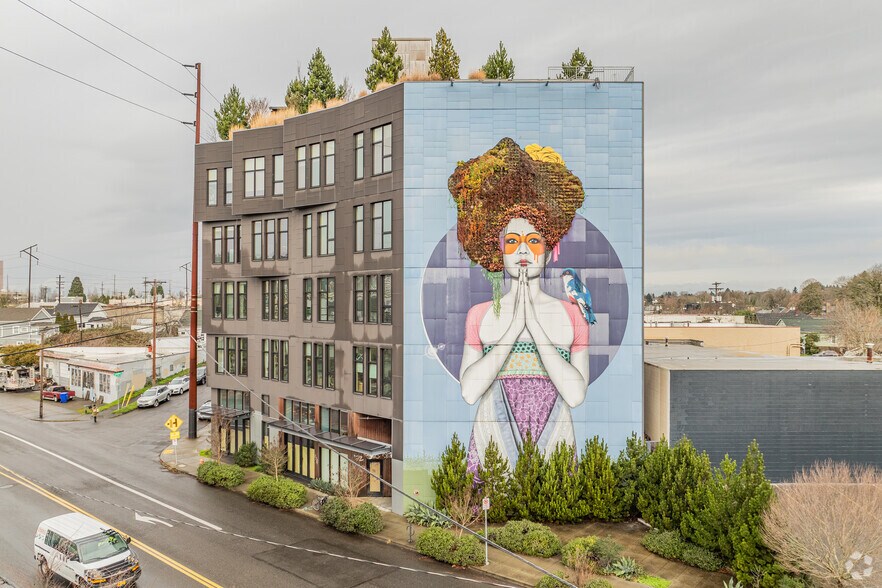 More Photos Of 959 SE Division St, Portland Loft Creative Space For Lease