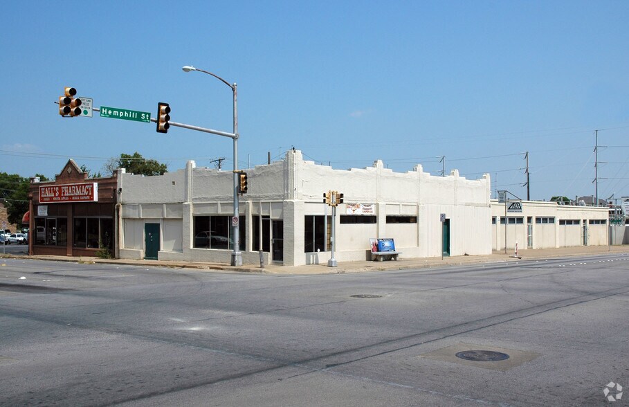 More Photos Of 550-558 Hemphill St, Fort Worth Office For Lease