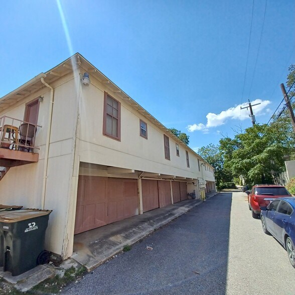 More Photos Of 219 W Magnolia Ave, San Antonio Apartments For Sale