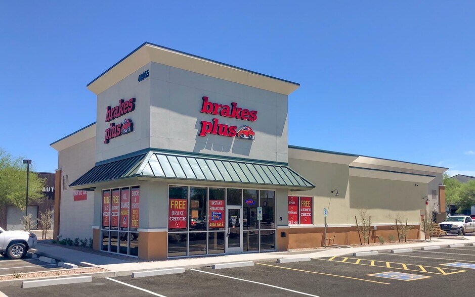 Primary Photo Of 240 W Harwood Rd, Euless Auto Repair For Sale