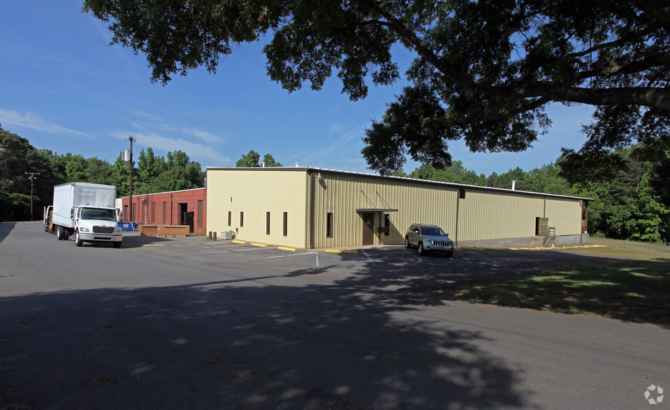 Primary Photo Of 2513-2517 Allen Rd S, Charlotte Warehouse For Sale