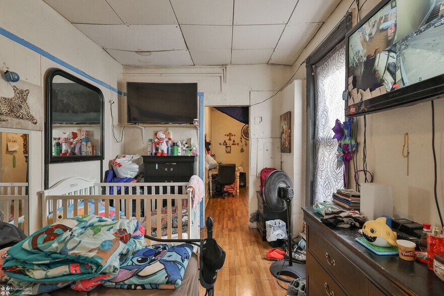 More Photos Of 424 N 6th St, Allentown Multifamily For Sale