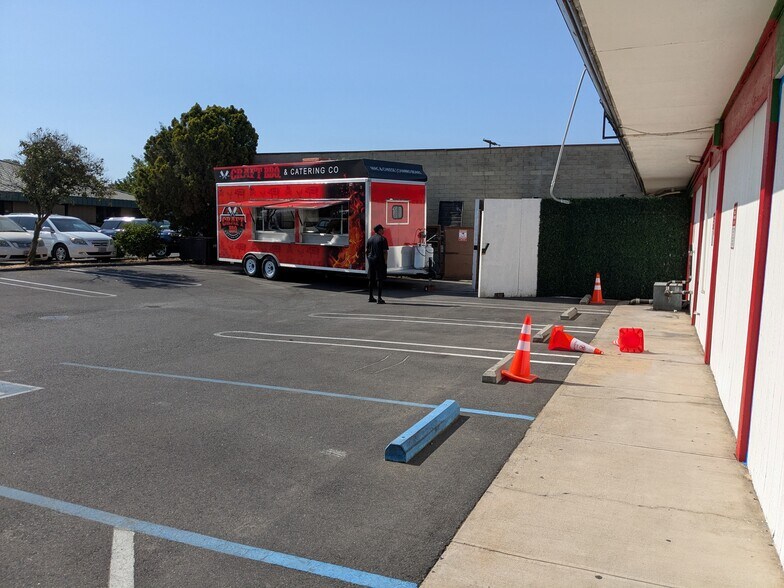 More Photos Of 3008 McHenry Ave, Modesto Restaurant For Sale