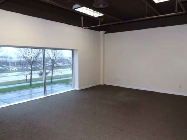 More Photos Of 4001 N Perryville Rd, Loves Park Office For Sale