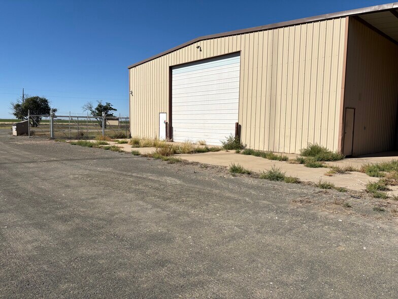 More Photos Of 935 FM168, Olton Warehouse For Sale