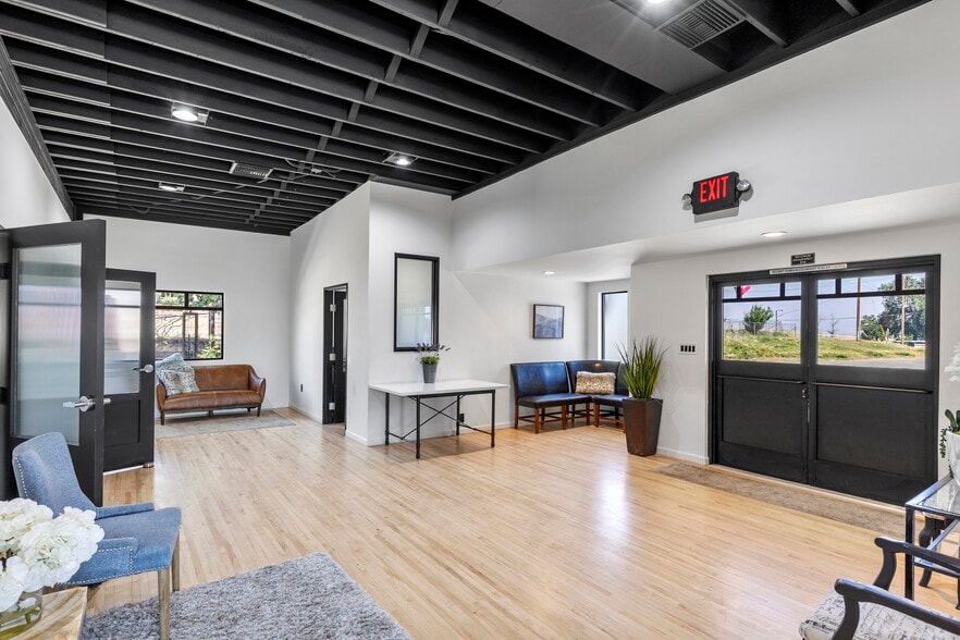 More Photos Of 48771 W Valley Blvd, Tehachapi Schools For Sale