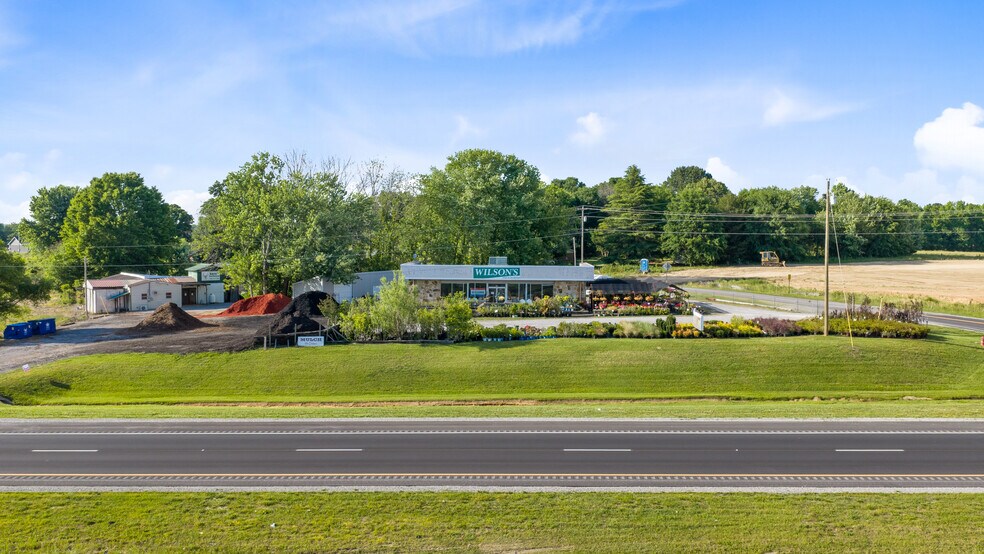 More Photos Of 3211 E Main St, Rainsville Office For Sale