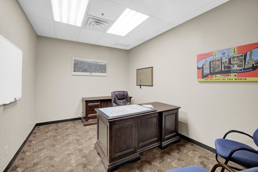 More Photos Of 4915 S Union Ave, Tulsa Office For Sale