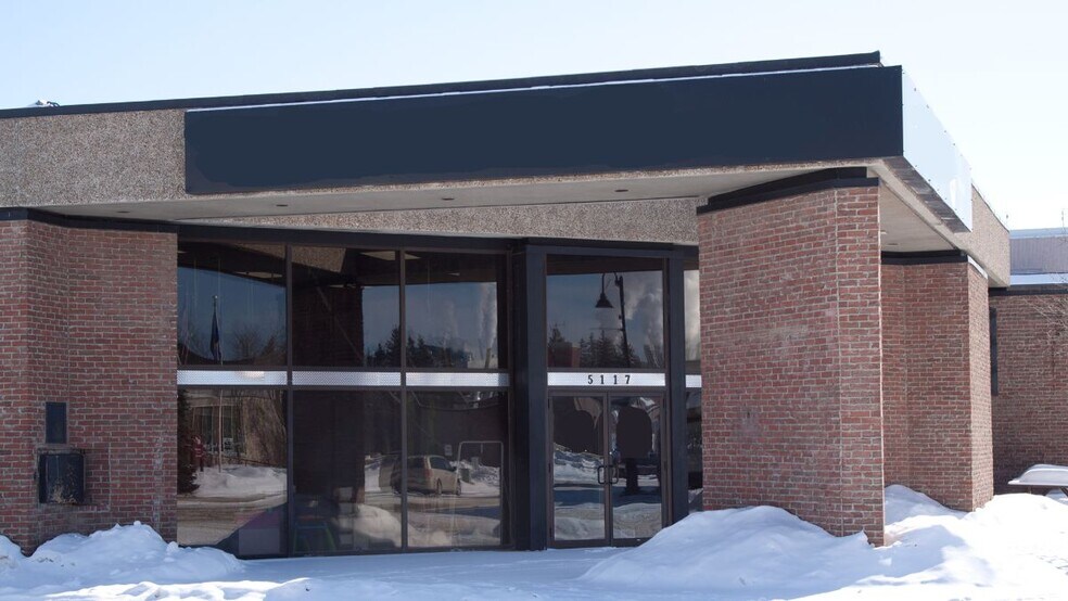 Primary Photo Of 5117 50 St, Whitecourt General Retail For Lease