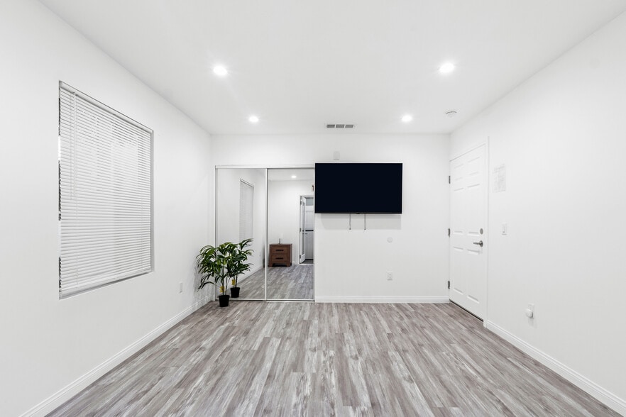 More Photos Of 6738 Coldwater Canyon Ave, North Hollywood Assisted Living For Sale