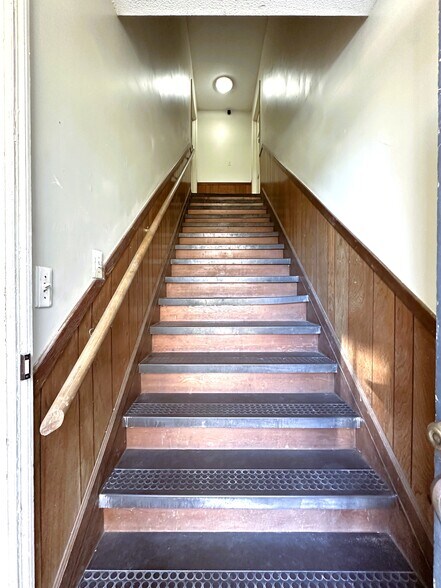 More Photos Of 350 S Pope St, Athens Multifamily For Sale