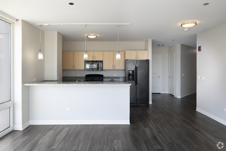 More Photos Of 1209 W Arthur Ave, Chicago Apartments For Lease