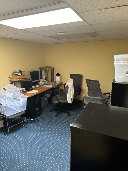 More Photos Of 1534 Dorchester Ave, Dorchester Storefront Retail Office For Lease