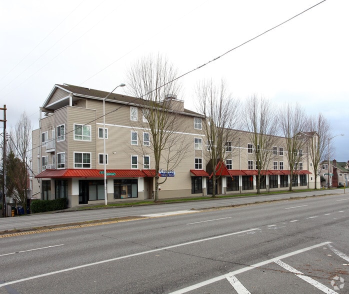 More Photos Of 4902 Aurora Ave N, Seattle Apartments For Sale