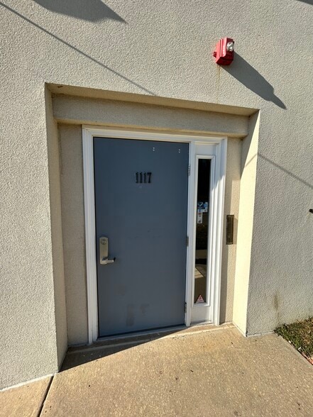 More Photos Of 1101 Ivy Hill Rd, Philadelphia Light Distribution For Lease