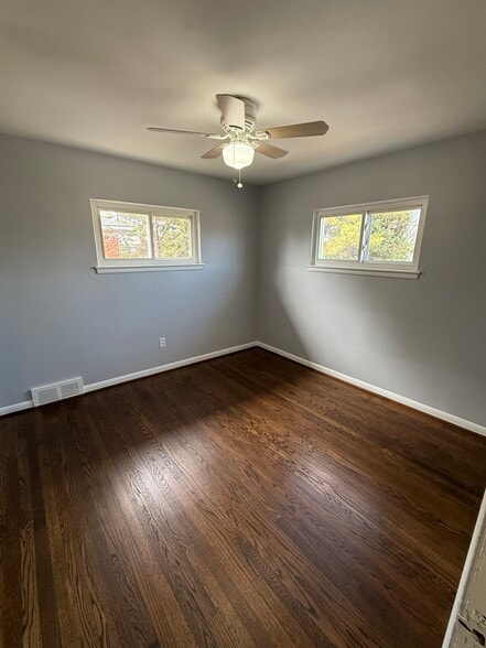 More Photos Of 20351 E 8 Mile Rd, Saint Clair Shores Multifamily For Sale