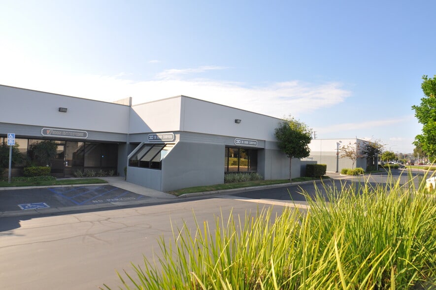 More Photos Of 3578 Enterprise Dr, Anaheim Warehouse For Sale