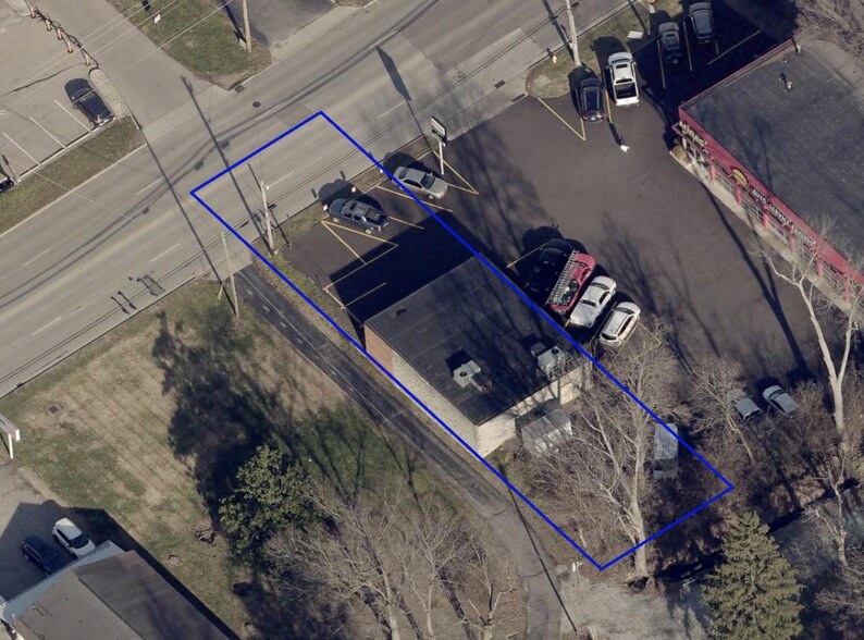 More Photos Of 11700 Lebanon Rd, Cincinnati Freestanding For Sale