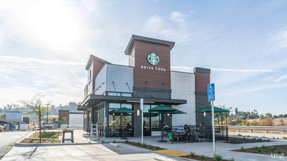 More Photos Of 5102 Sycamore Canyon Blvd, Riverside Freestanding For Sale